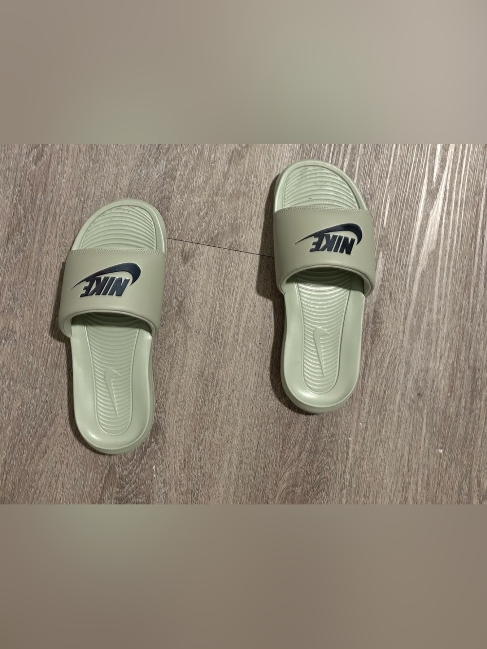 Women’s Nike slides